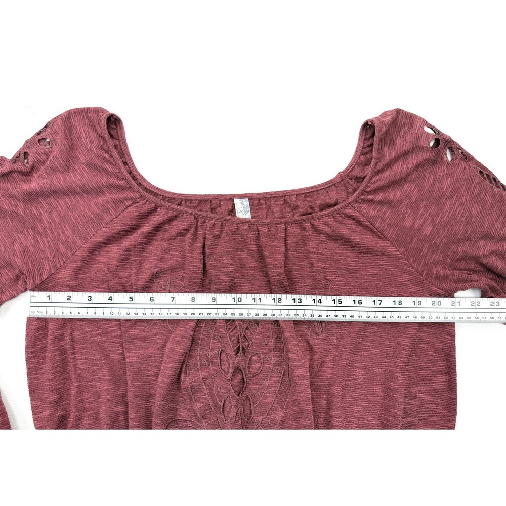 FREE PEOPLE/WE THE FREE Burgundy Embroidered Eyelet Boho Peasant Top Medium 1845 - Picture 5 of 8